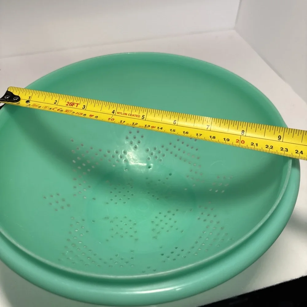 VTG Tupperware Lot 3 Crisp It Bowl‎ 679 Colander 339 Crisper 782 Jadeite Green
